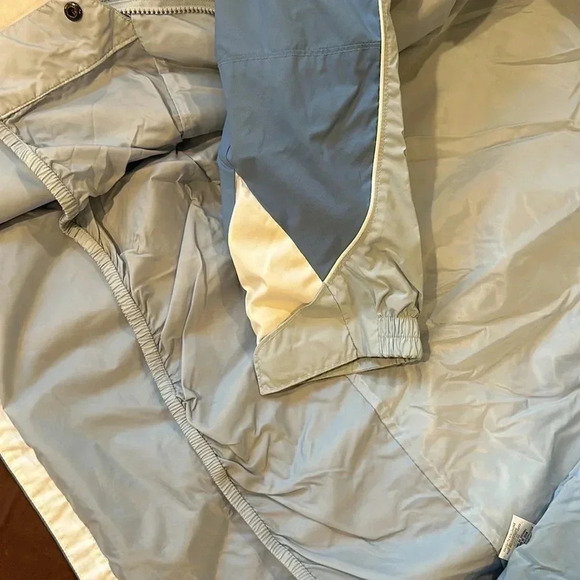 Columbia - Spring and Winter Jacket. Size 14 to 16/Women's S - Picture 7 of 8